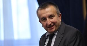 ИНТЕРВЮ
                                                                                                Експерименталната дейност по програма "Сигурност и отбрана" зависи от успеха на обществените поръчки, каза за БТА полк. Борислав Генов