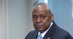 Лойд Остин: САЩ подкрепят правото на Израел на самозащита след атаките срещу Иран