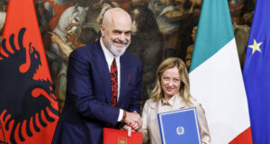 Мелони определи днес като „смело“ споразумението между Италия и Албания