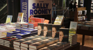 Книжарница в Берлин с книгата мемоари на Алексей Навални