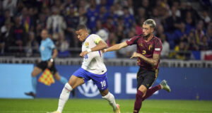 Не знам дали щях да издържа на мястото на Мбапе, казва Ибрахима Конате