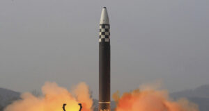 ОБНОВЕНА Северна Корея потвърди, че е изстреляла междуконтинентална балистична ракета