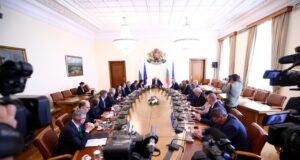 Одобрен е проект на споразумение с Университетската агенция на франкофонията