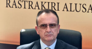 Оптимист съм, че Скопие скоро ще започне преговори; всичко се усложнява от това, че в България няма стабилно правителство, каза министърът на здравеопазването на Северна Македония