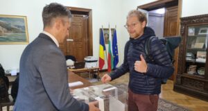 Първите българи в Румъния вече гласуваха в единствената избирателна секция в страната