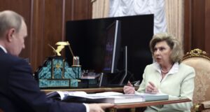 Русия съобщи, че над 30 000 души са евакуирани от районите по границата с Украйна