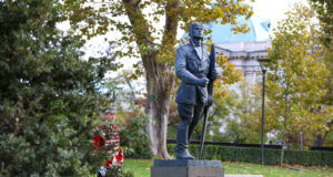 С тържествен ритуал пред Паметника на летеца в София ще бъде отбелязан Празникът на авиацията и българските Военновъздушни сили