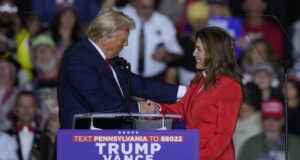 Доналд Тръмп и Зорайда Буксо