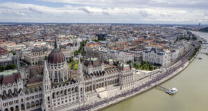 Унгария планира догодина да увеличи някои данъци според темпа на инфлация за 2024 г.