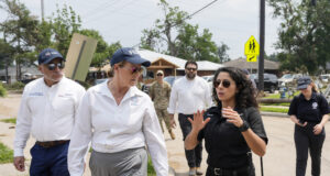 Управлението за подпомагане на дребния бизнес на САЩ временно спира да предлага заеми на пострадалите от ураганите "Хелийн" и "Милтън"