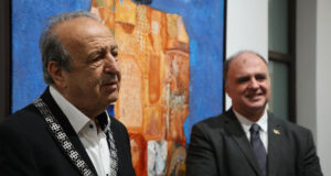 Художникът Стоимен Стоилов получи най-високото отличие на Министерството на културата