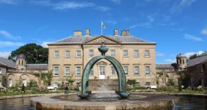 „Дъмфрис хаус“