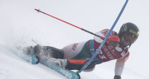 Алберт Попов се класира за втория манш на слалома от Световната купа по ски алпийски дисциплини в Леви, Калин Златков отпадна