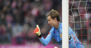 Вратарят Фредерик Рьонов се отказва от участие в националния отбор на Дания