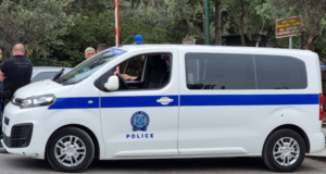 Големи количества взривни вещества и огнестрелно оръжие са открити при операция на гръцката полиция край Атина