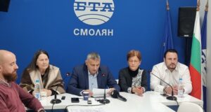 Гражданска инициатива започва подписка в Смолян с искане за забрана на подтикващата към хазарт реклама върху общинско имущество