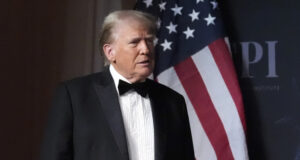 Доналд Тръмп номинира шефа на петролната компания "Либърти енерджи" Крис Райт за министър на енергетиката