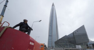 Доставките на газ през Украйна спират в края на годината, обемите за Европа намаляват, сочи планът на "Газпром" за догодина