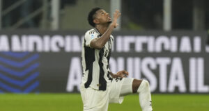 Защитникът на Ювентус Хуан Кабал е претърпял операция на лявото коляно в Лион