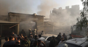 Израел нанесе нови удари по предградие на Дамаск