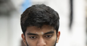 Индиецът Гукеш Домараджу изравни резултата в мача за световната титла по шахмат