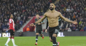 Ливърпул победи Саутхемптън с два гола на Мохамед Салах и увеличи преднината си във Висшата лига