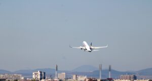 Международна авиационна конференция събира експерти по въздушен транспорт в София