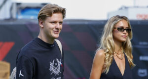 Мик Шумахер напуска отбора на Мерцедес след края на сезона във Формула 1