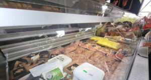 Минимален ръст на цените на някои основни храни, плодове и зеленчуци се наблюдава и през тази седмица на борсите в страната