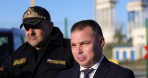 Направихме пътя на нелегалната миграция през нашата територия труден, каза Антон Златанов