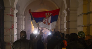 ОБЗОР
                                                                                                Пореден протест в Нови Сад две седмици след трагичната смърт на 14 души на жп гарата