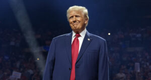 ОБНОВЕНА Американски съдия отложи произнасянето на присъдата на Тръмп по делото за пари срещу мълчание за неопределено време