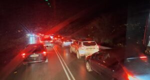 ОБНОВЕНА Затруднено остава движението на влизане в София през с. Владая