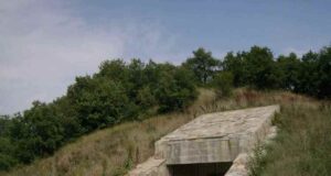 Община Стрелча ще управлява археологическата културна ценност Тракийска куполна гробница и светилище Жаба могила