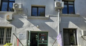 Почти във всички отделения на МБАЛ „Югозападна“ персоналът е на пределна възраст, каза управителят на болницата доктор Илия Тонев