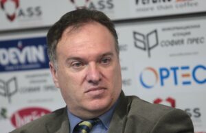 Владимир Чуков