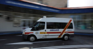 Фелдшерът, който е бил дежурен в нощта на смъртта на новороденото бебе в Сандански, е освободен от работа