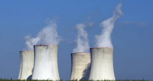 Франция потвърди целта си за намаляване на емисиите парникови газове с 50 на сто до 2030 г.