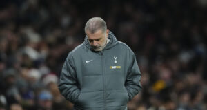 "Трудната ситуация, в която се намираме, няма да се промени скоро", опасява се мениджърът на Тотнъм Ангелос Постекоглу