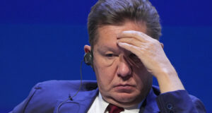 Австрийският концерн О Ем Ви прекратява незабавно договора с „Газпром“