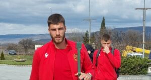 Без Петко Христов в състава Специя допусна загуба от Бари