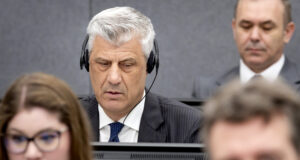 Бившият президент на Косово Хашим Тачи е обвинен в възпрепятстване на правосъдието и неуважение към съда