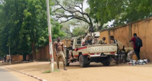 Близо 40 цивилни бяха убити при нападения в Нигер