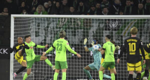 Борусия Дортмунд се поздрави с успех като гост на Волфсбург