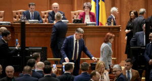 В румънския парламент започна гласуване на вот на доверие на новото правителство