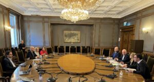 Среща ГЕРБ-ДБ