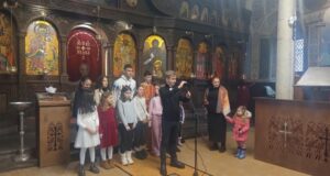 Деца от неделното училище в Търговище поздравиха миряните с концерта „Христос се ражда“