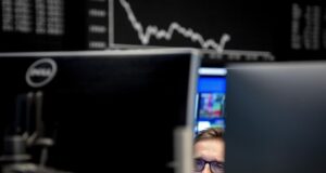 Европейските борси затвориха смесено в очакване на решенията на централните банки