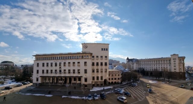 Курсове на българския лев към отделни чуждестранни валути и цена на златото, валидни за 03.12.2024