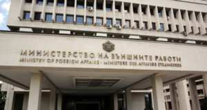 Министерството на външните работи изрази съболезнования за трагедията в Пречко, Загреб, където дете загина при нападение в училище